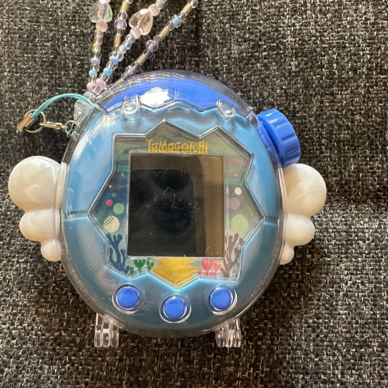 Новинка в наличии Тамагочи Защ – обзор и цена Bandai Model Tamagotchi